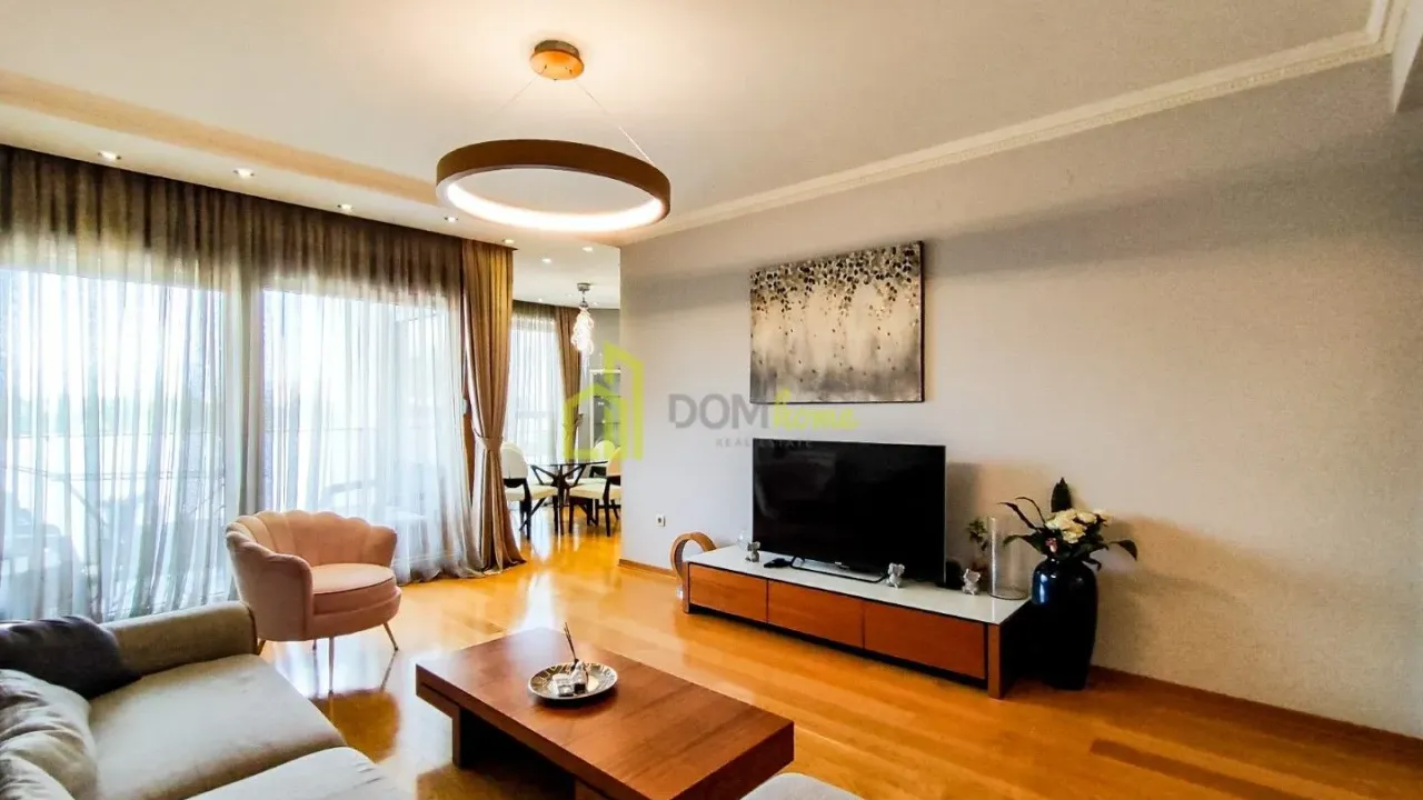 Izdavanje, dvosoban stan, 103m², Momišići, Podgorica