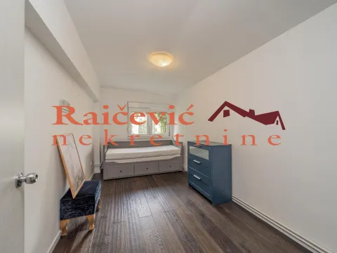 Sale, three bedroom apartment, 82m², Kalenić Pijaca, Vračar Sve Podlokacije - image 18