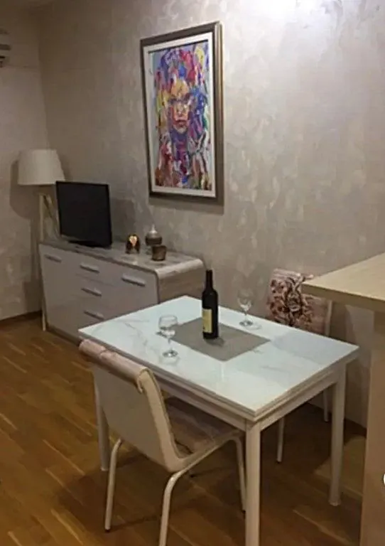 Rent, studio apartment, 33m², City Kvart, Podgorica