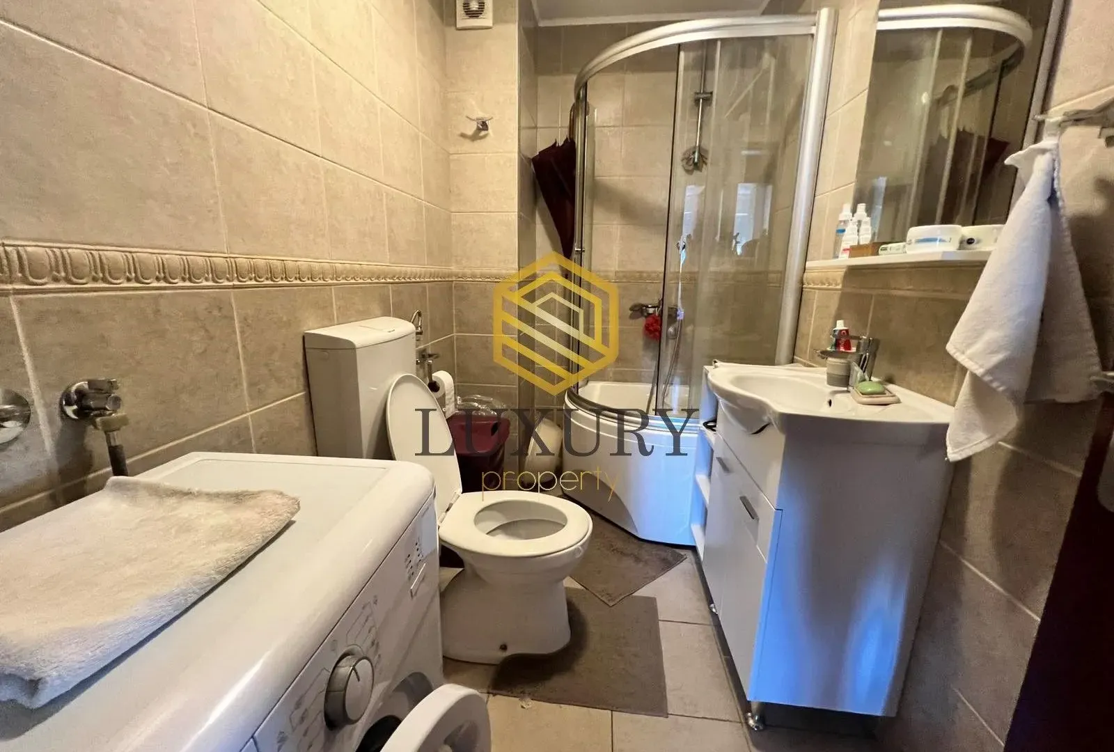 Rent, two bedroom apartment, 51m², City Kvart, Podgorica