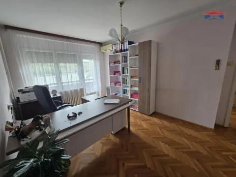 Sale, two bedroom apartment, 64m², Kej, Novi Sad Sve Podlokacije - image 2