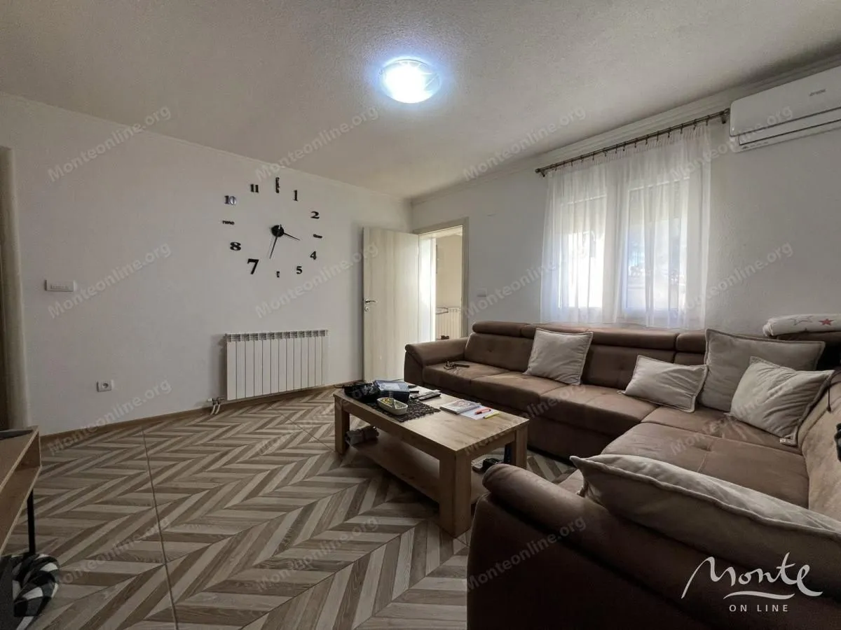 Sale, house, 350m², Bjeliši, Bar
