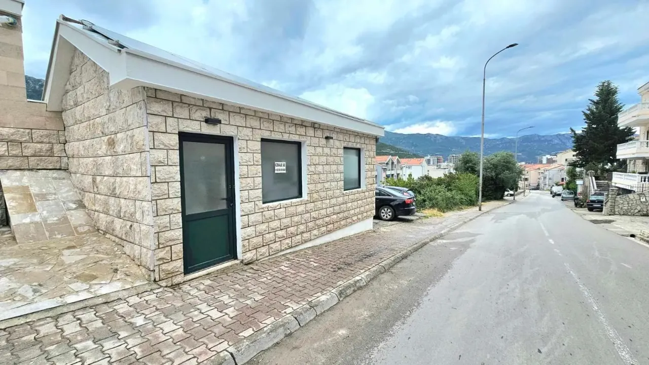 Rent, office space, 28m², Babin Do, Budva