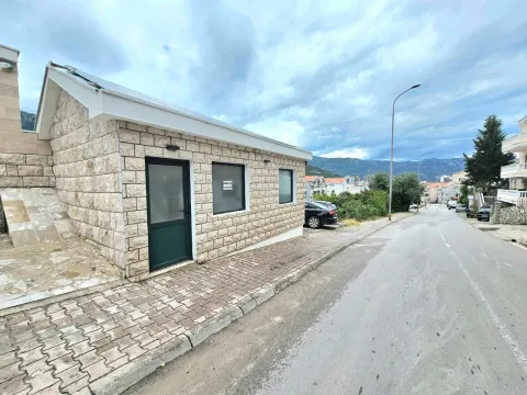 Izdavanje, poslovni prostor, 28m², Babin Do, Budva - image 1