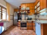 Izdavanje, kuća, 300m², Ibričevina, Podgorica - image 4