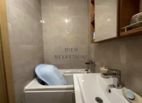 Izdavanje, dvosoban stan, 57m², Zabjelo, Podgorica - image 12