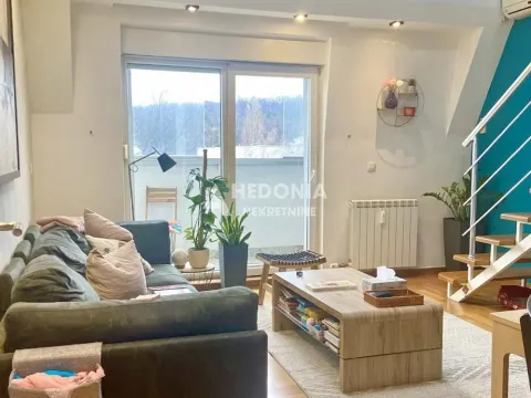 Prodaja, trosoban stan, 76m², Gradska Bolnica, Zvezdara Sve Podlokacije - image 1