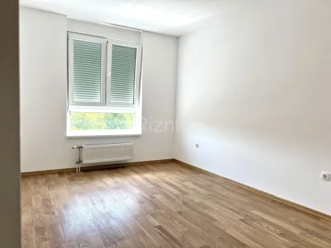 Sale, two bedroom apartment, 9545m², Trošarina, Niš - image 4