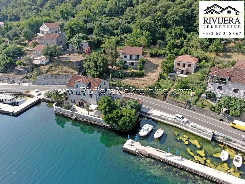 Sale, house, 184m², Kostanjica, Kotor