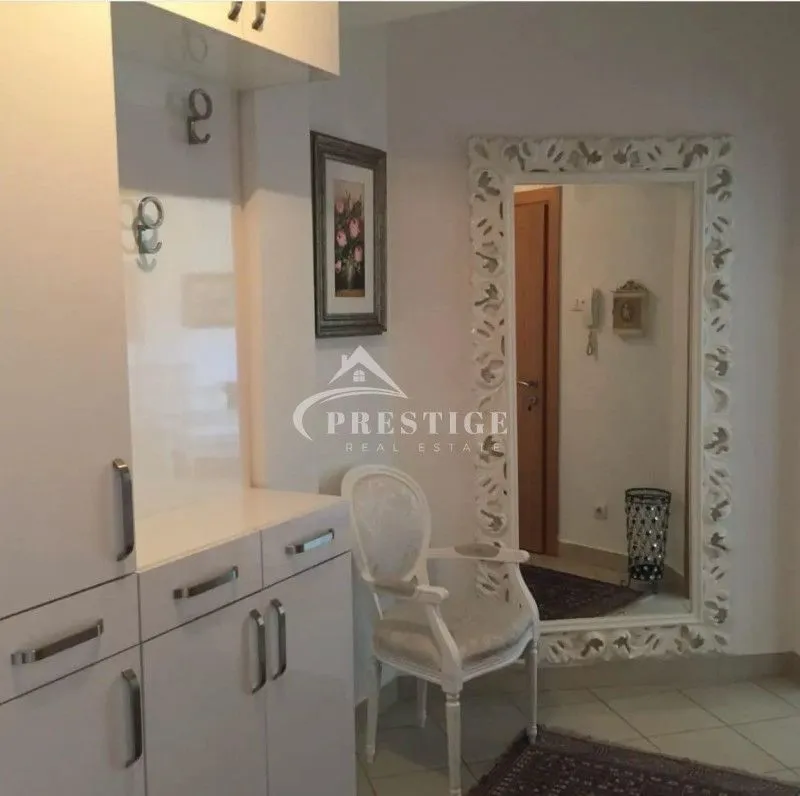 Rent, three bedroom apartment, 90m², Blok 9, Podgorica