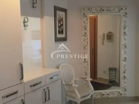 Izdavanje, trosoban stan, 90m², Blok 9, Podgorica - image 7