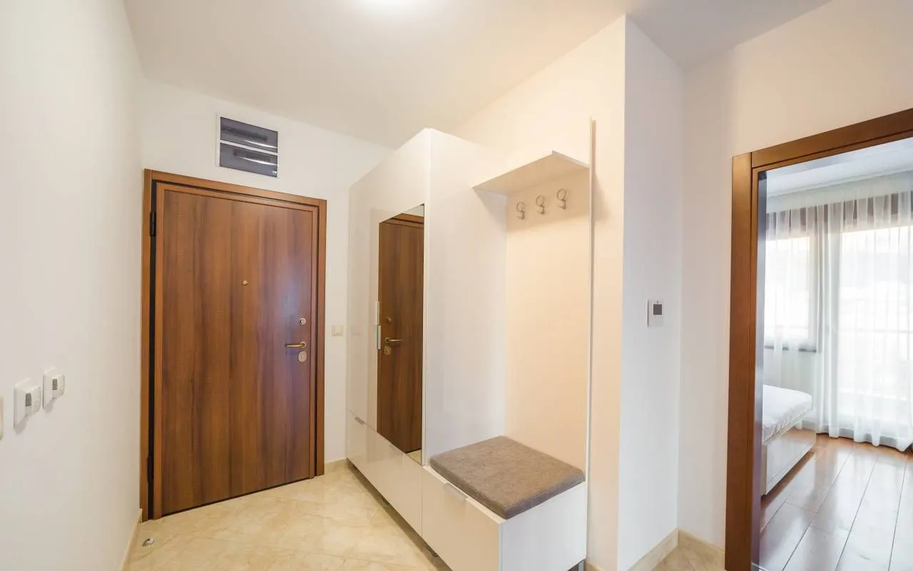 Sale, one bedroom apartment, 72m², Bečići, Budva
