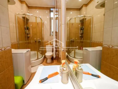 Prodaja, trosoban stan, 86m², Vračar Centar, Vračar Sve Podlokacije - image 16