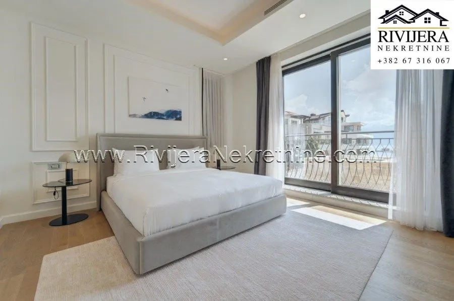 Prodaja, trosoban stan, 238m², Kumbor, Herceg Novi