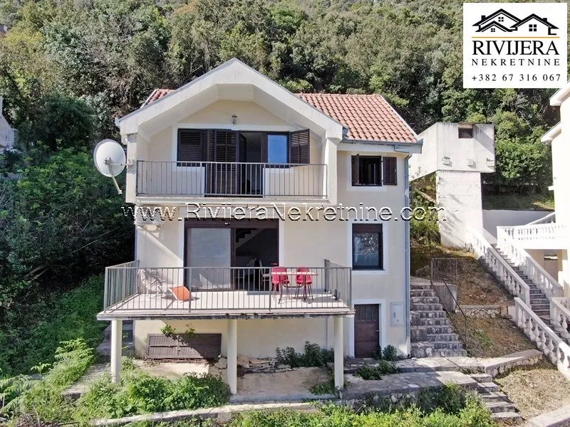 Sale, house, 110m², Njivice, Herceg Novi