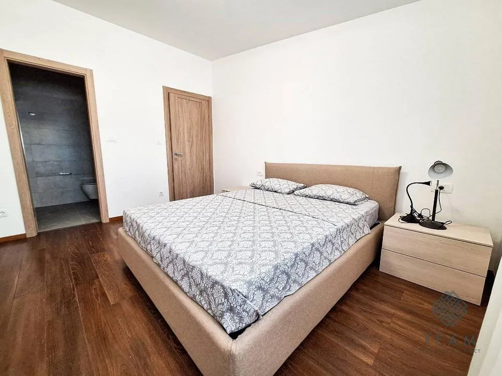 Rent, four bedroom apartment, 136m², Master Kvart, Podgorica