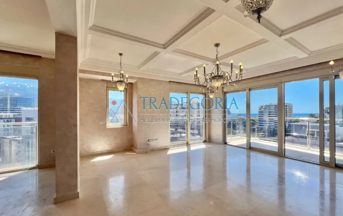 Prodaja, trosoban stan, 640m², Budva, Crna Gora