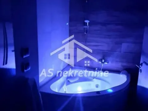 Izdavanje, stan, 160m², Filmski Grad, Beograd - image 23