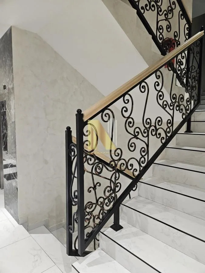 Prodaja, četvorosoban stan, 87m², Bulevar patrijarha Pavla, Novi Sad Sve Podlokacije