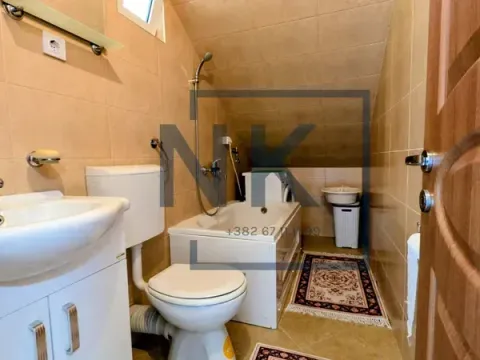 Izdavanje, jednosoban stan, 42m², Zelenika, Podgorica - image 8