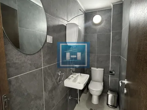 Izdavanje, poslovni prostor, 82m², Jagodina, Srbija - image 6