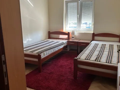 Izdavanje, dvosoban stan, 55m², Preko Morače, Podgorica - image 6