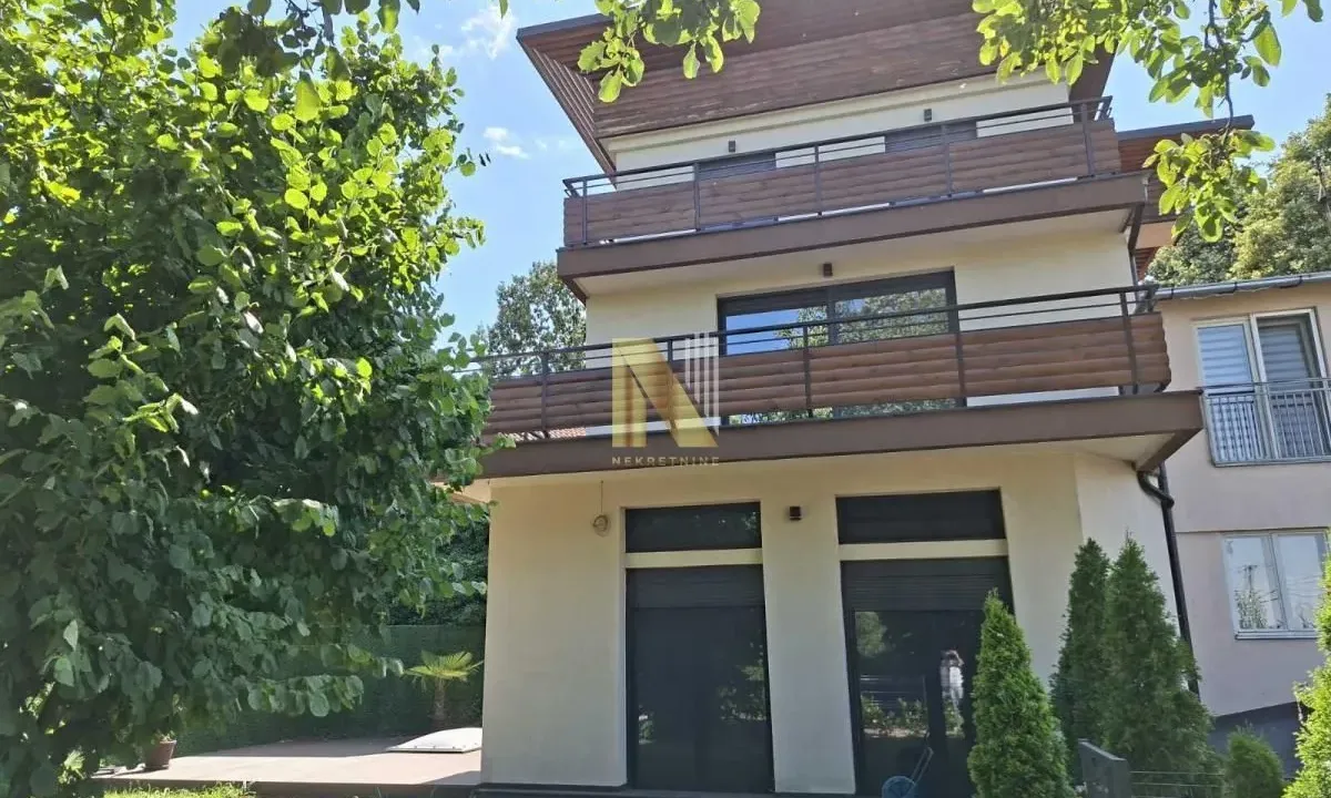 Rent, office space, 247m², Sremska Kamenica, Petrovaradin