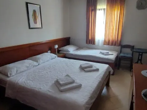 Rent, studio apartment, 24m², Dubovica, Budva