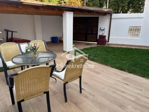 Rent, house, 120m², Slavujev Venac, Zvezdara Sve Podlokacije - image 22