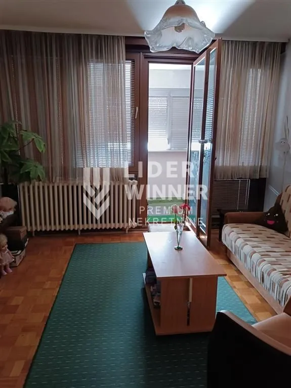 Prodaja, trosoban stan, 73m², Vidikovački venac, Rakovica
