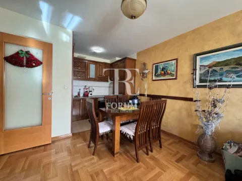 Izdavanje, dvosoban stan, 70m², Stari Aerodrom, Podgorica - image 4