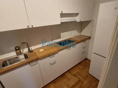 Izdavanje, jednosoban stan, 30m², Kalenić Pijaca, Vračar Sve Podlokacije - image 6