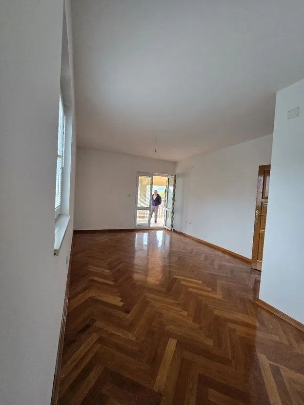 Prodaja, kuća, 500m², Bar, Crna Gora