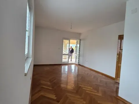 Prodaja, kuća, 500m², Bar, Crna Gora - image 6