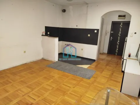 Prodaja, garsonjera, 31m², Detelinara, Novi Sad Sve Podlokacije - image 4