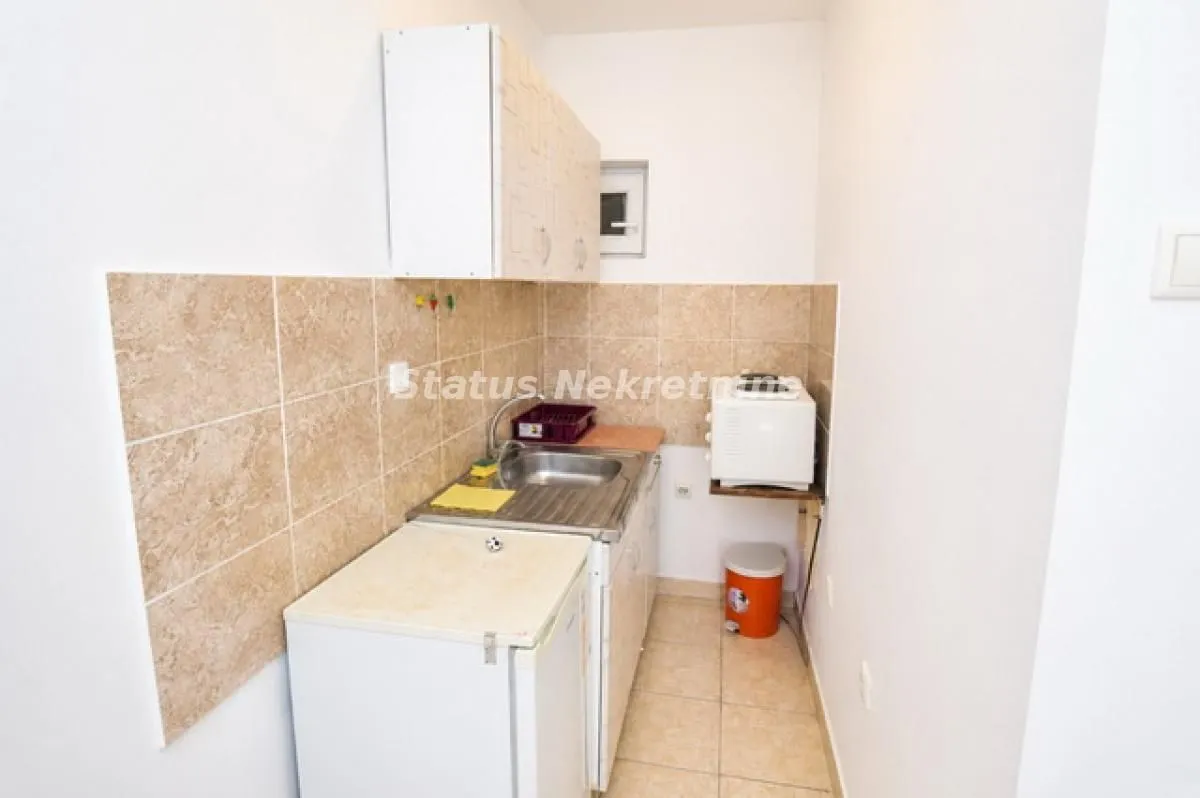 Prodaja, garsonjera, 24m², Bulevar Evrope, Novi Sad Sve Podlokacije