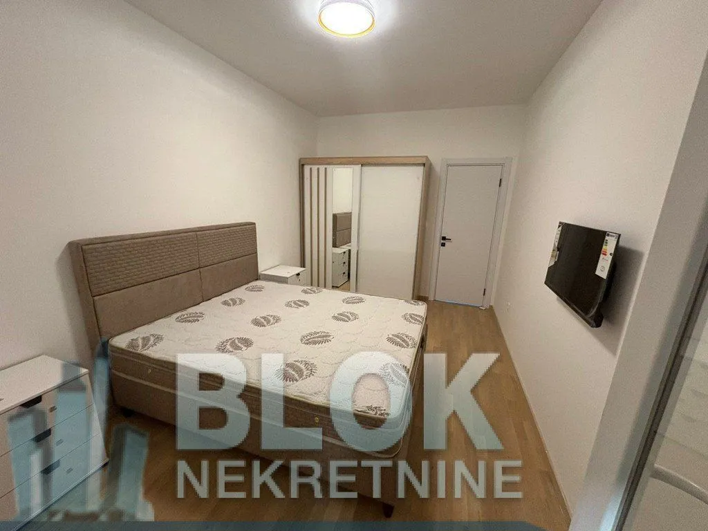 Izdavanje, dvosoban stan, 79m², Preko Morače, Podgorica
