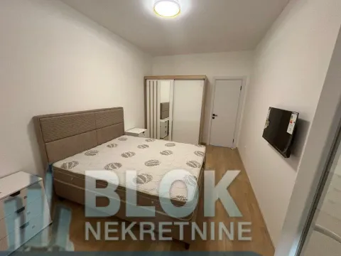 Izdavanje, dvosoban stan, 79m², Preko Morače, Podgorica - image 3