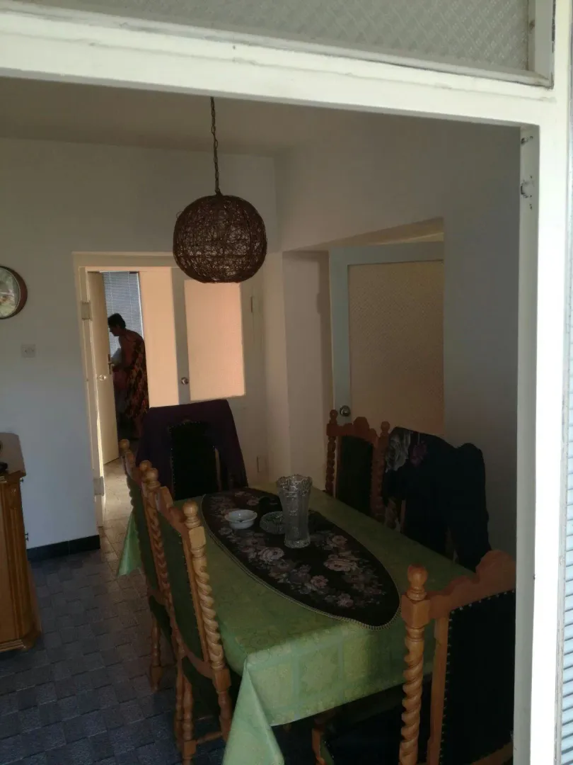 Prodaja, kuća, 250m², Centar, Nikšić