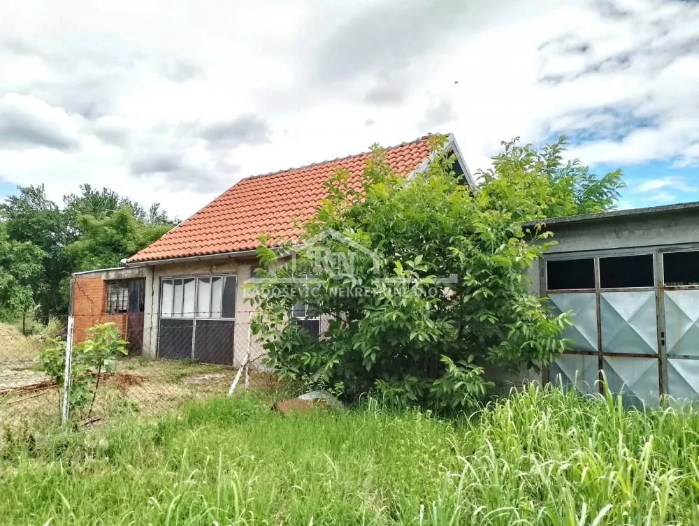 Prodaja, kuća, 66m², Umka, Beograd