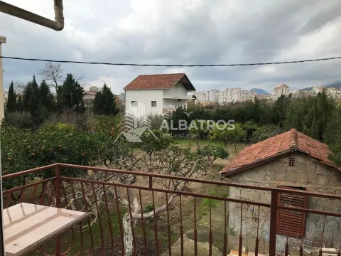 Rent, two bedroom apartment, 100m², Bjeliši, Bar - image 12