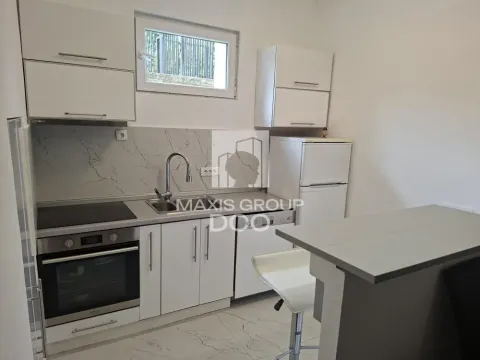 Rent, three bedroom apartment, 85m², Savski Venac, Beograd - image 9