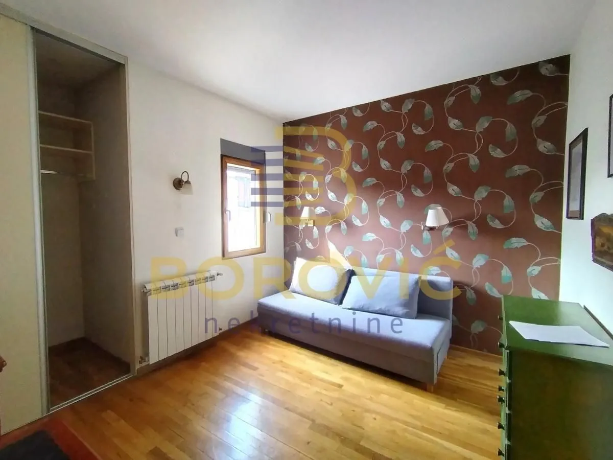 Prodaja, trosoban stan, 78m², Stari Grad, Beograd