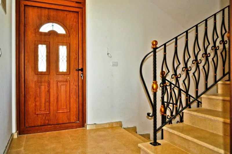 Sale, house, 600m², Bar, Crna Gora