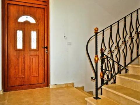 Sale, house, 600m², Bar, Crna Gora - image 9