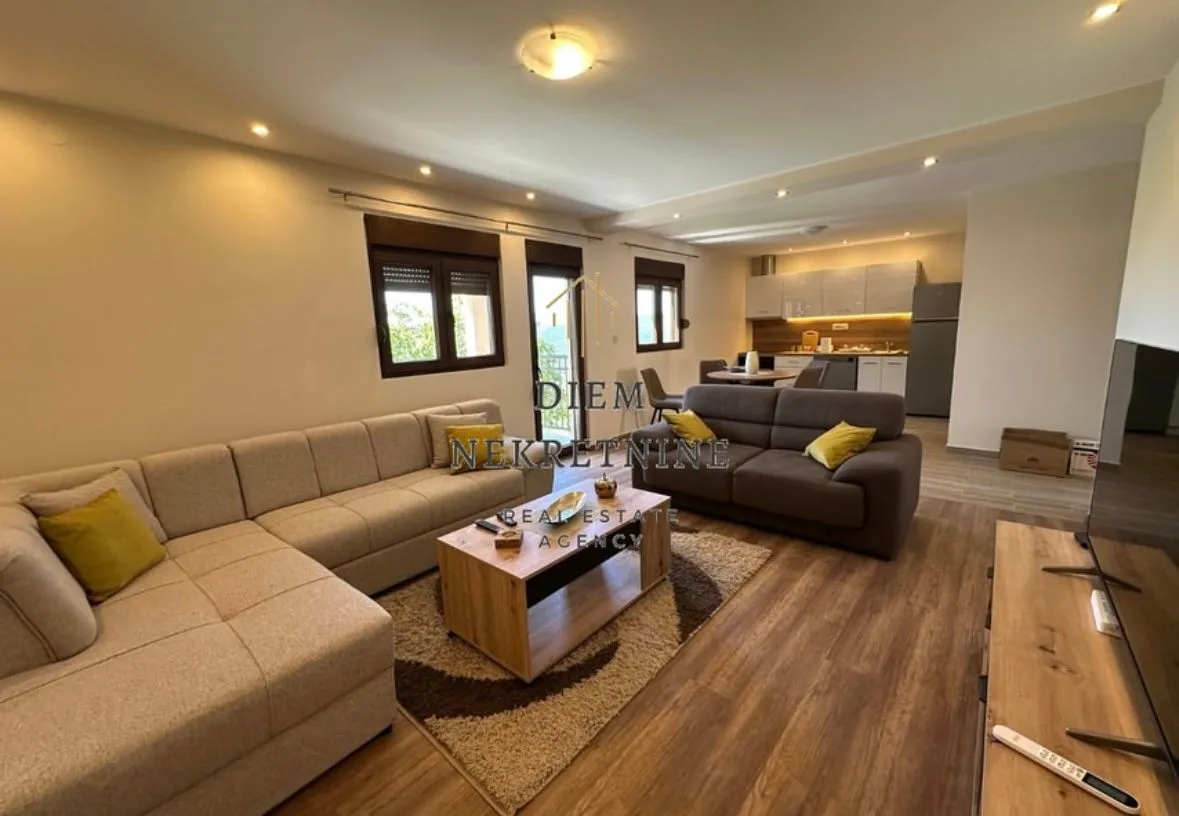 Rent, house, 85m², Lastva Grbaljska, Kotor