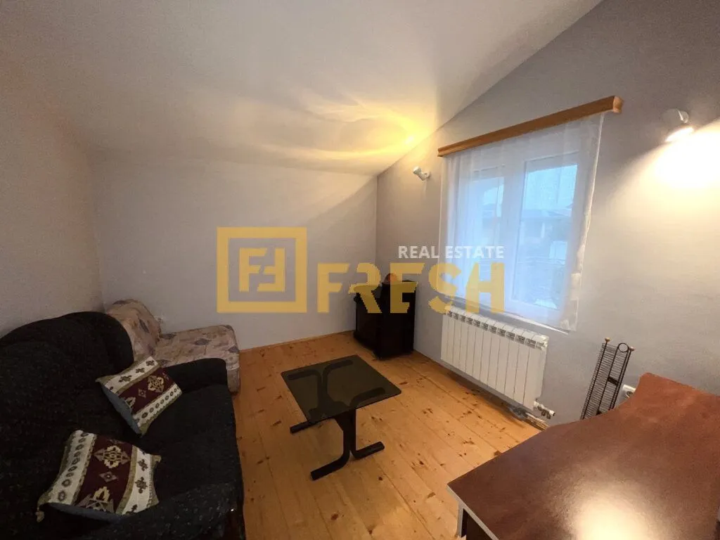 Izdavanje, trosoban stan, 100m², Zabjelo, Podgorica