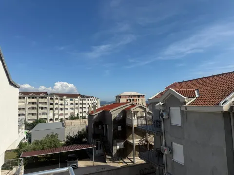 Rent, three bedroom apartment, 54m², Bijela, Herceg Novi - image 9
