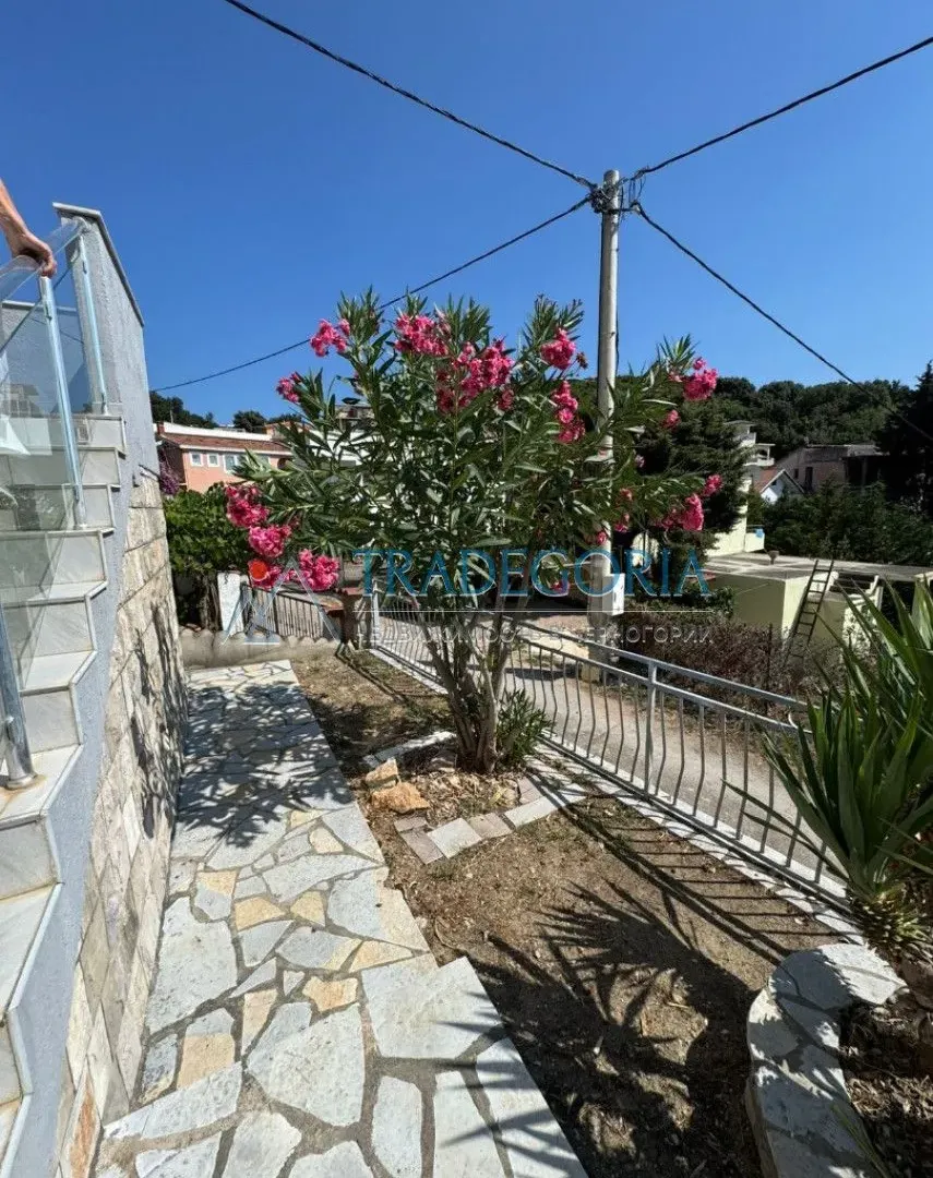 Prodaja, kuća, 128m², Utjeha, Bar