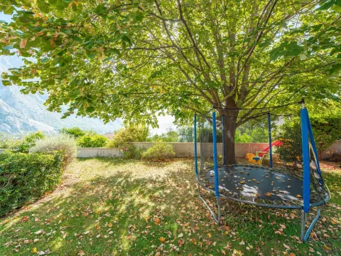 Sale, house, 305m², Orahovac, Kotor - image 28